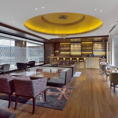Готель Courtyard By Marriott Raipur Екстер'єр фото