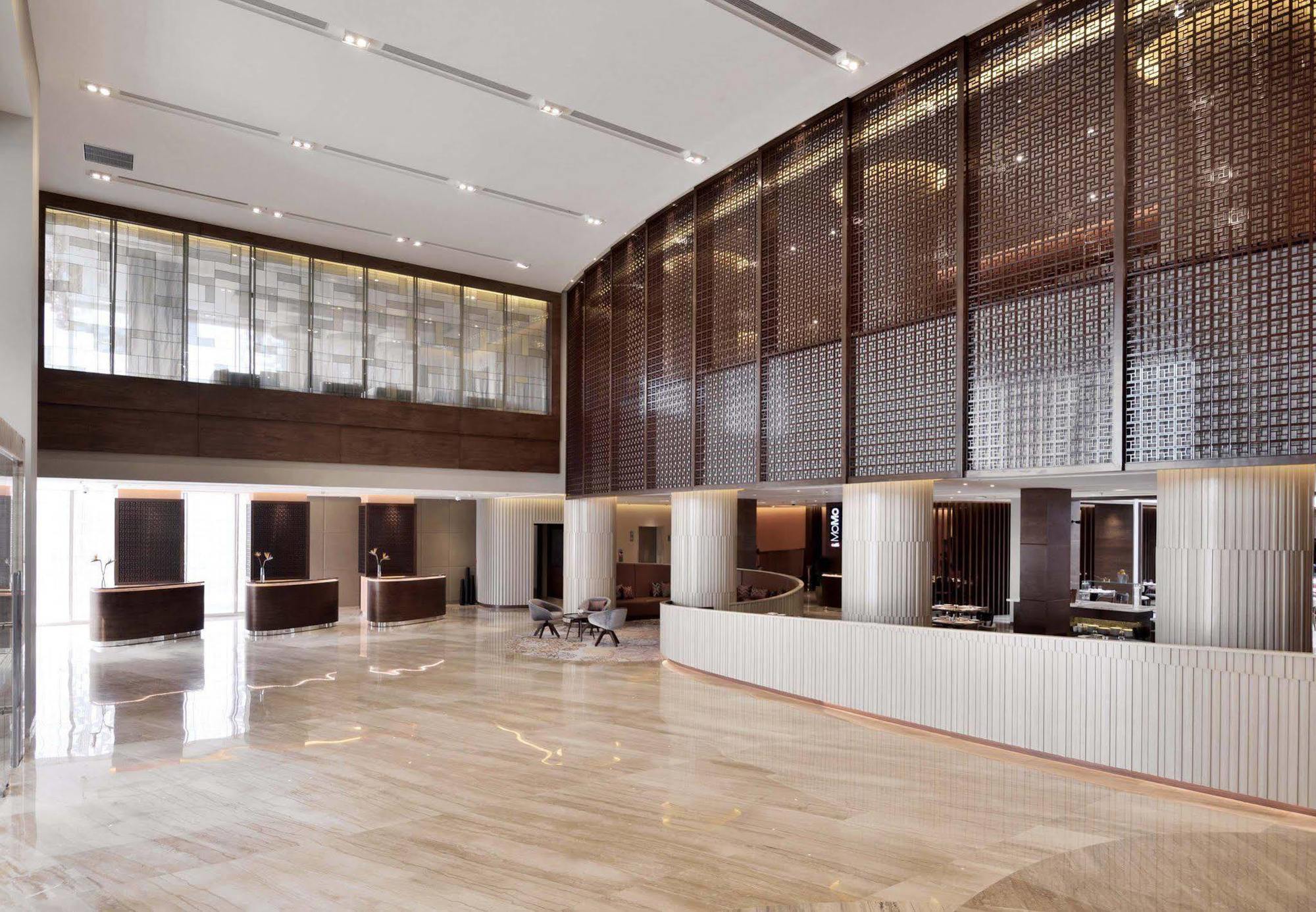 Готель Courtyard By Marriott Raipur Екстер'єр фото